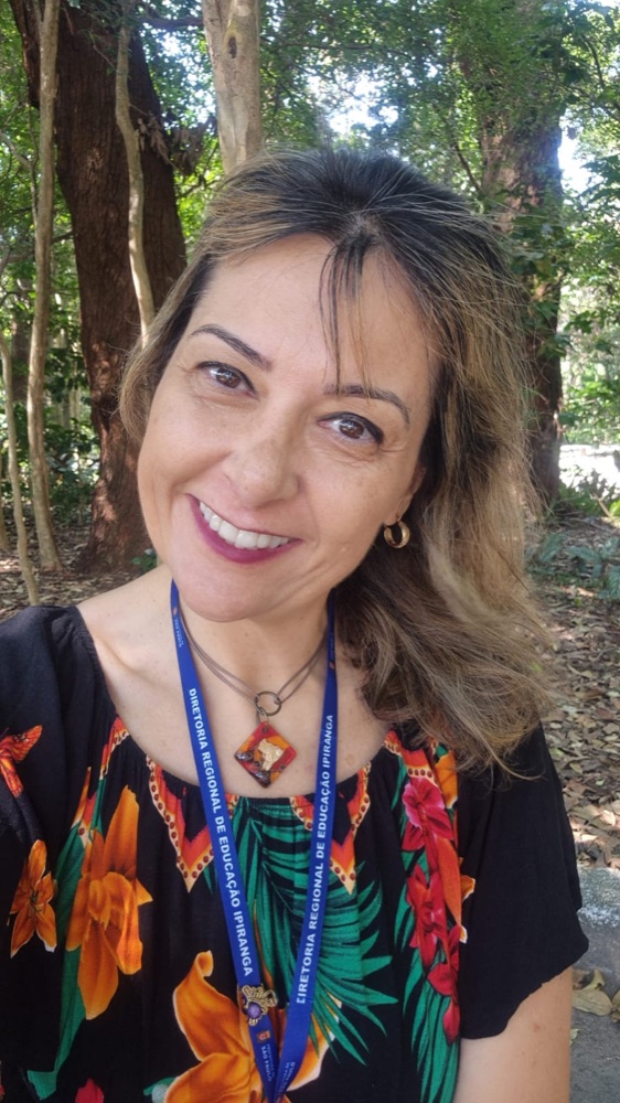 Regiane Perea — Instituto Preparatório para Professores